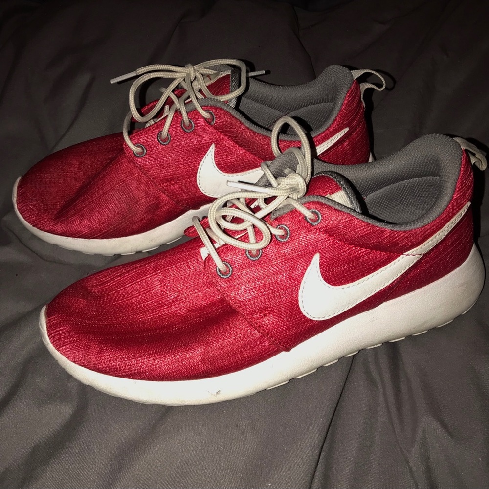 Nike Roshe Runs Youth